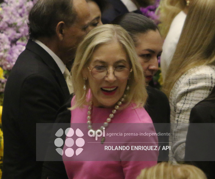 POSESION NOBOA ASAMBLEA