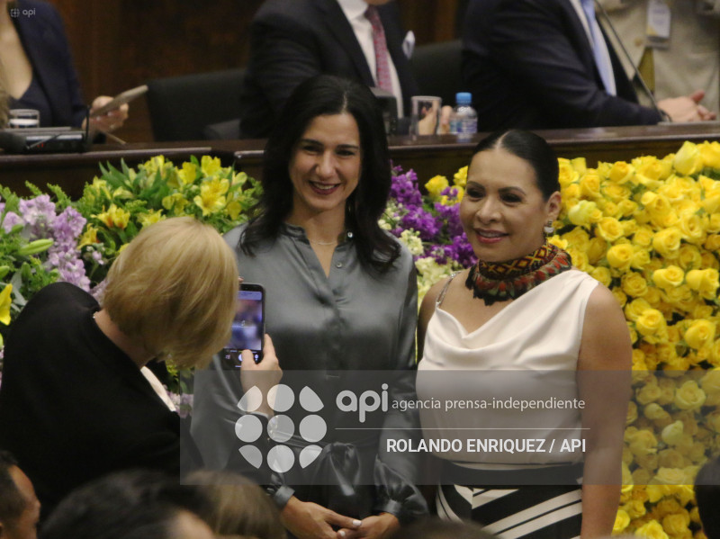 POSESION NOBOA ASAMBLEA