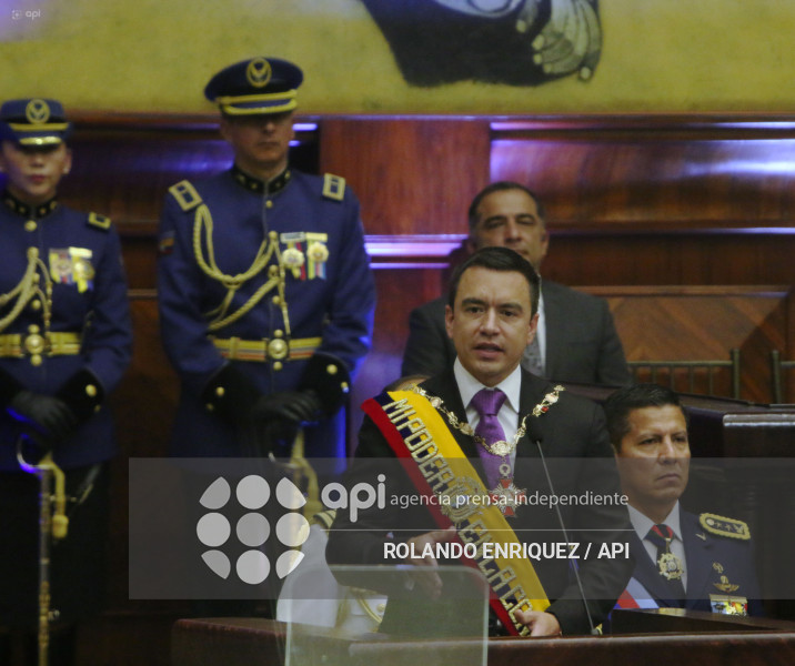 POSESION NOBOA ASAMBLEA