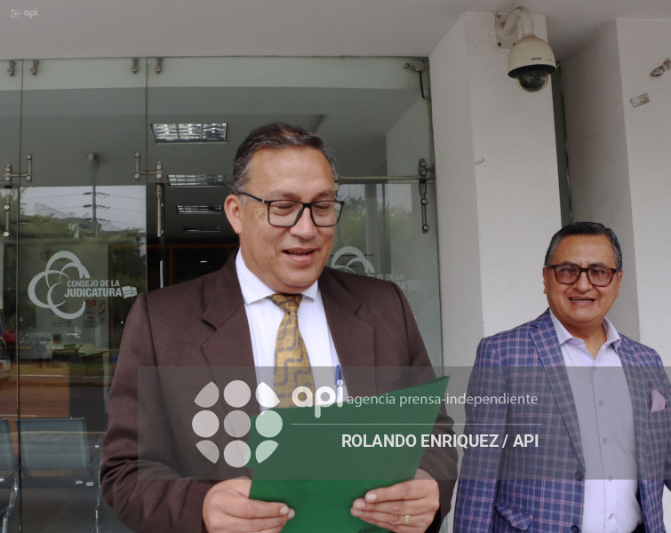NESTOR MARROQUIN PRESENTAN DEMANDA CONTRA PABEL MUNOZ