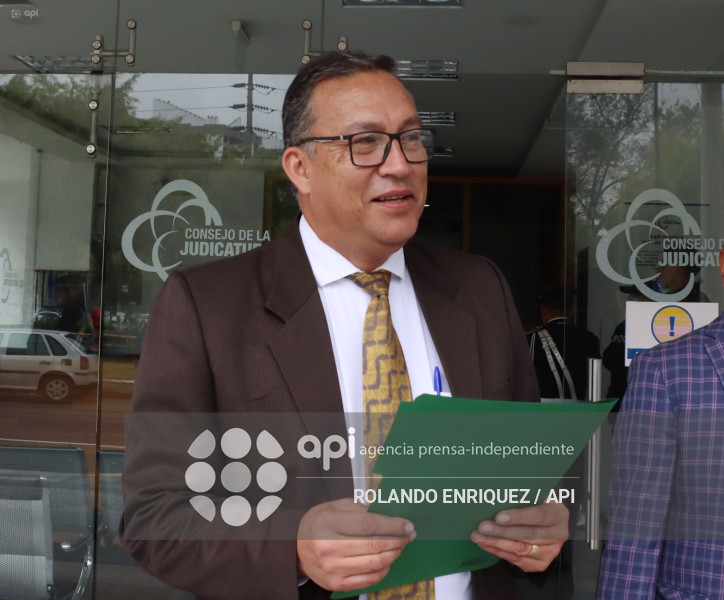 NESTOR MARROQUIN PRESENTAN DEMANDA CONTRA PABEL MUNOZ