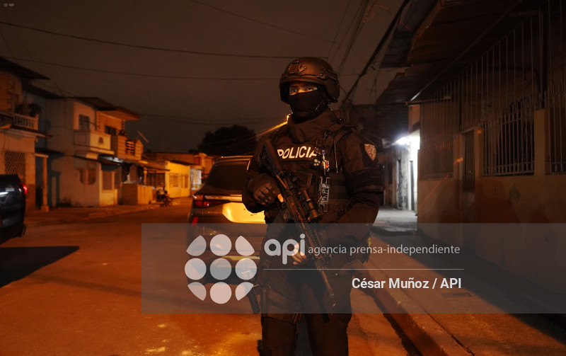 GYE-OPERATIVO GRAN FENIX 23