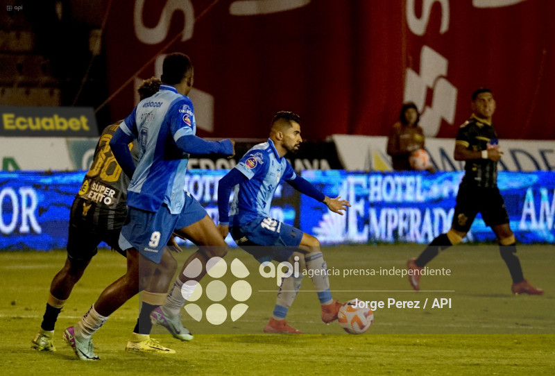 FBL LIGA PRO MACARA MANTA