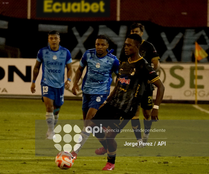 FBL LIGA PRO MACARA MANTA