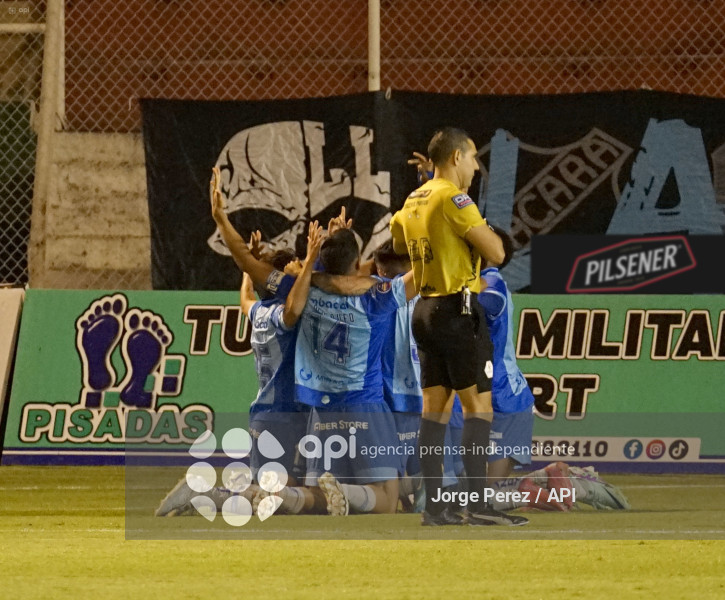 FBL LIGA PRO MACARA MANTA