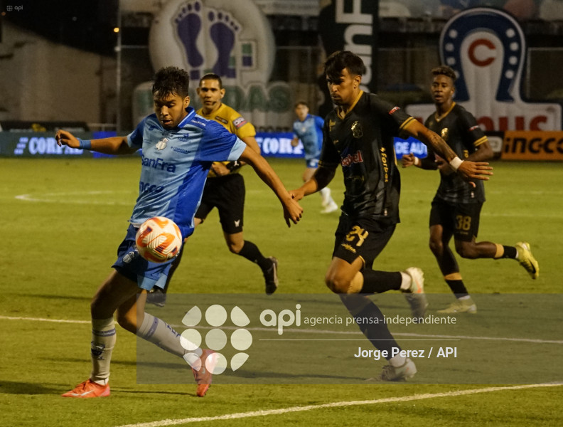 FBL LIGA PRO MACARA MANTA