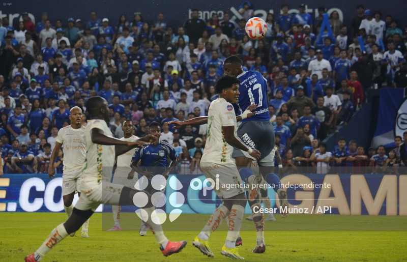 FBL-LIGAPRO-EMELEC-ORENSE