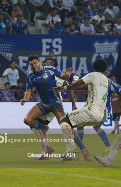 FBL-LIGAPRO-EMELEC-ORENSE