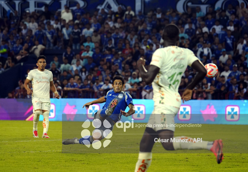 FBL-LIGAPRO-EMELEC-ORENSE