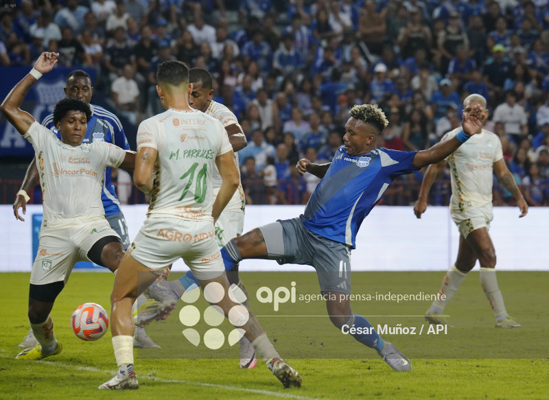 FBL-LIGAPRO-EMELEC-ORENSE