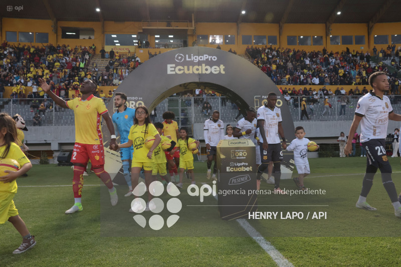 FBL LIGAPRO AUCAS VS BARCELONA