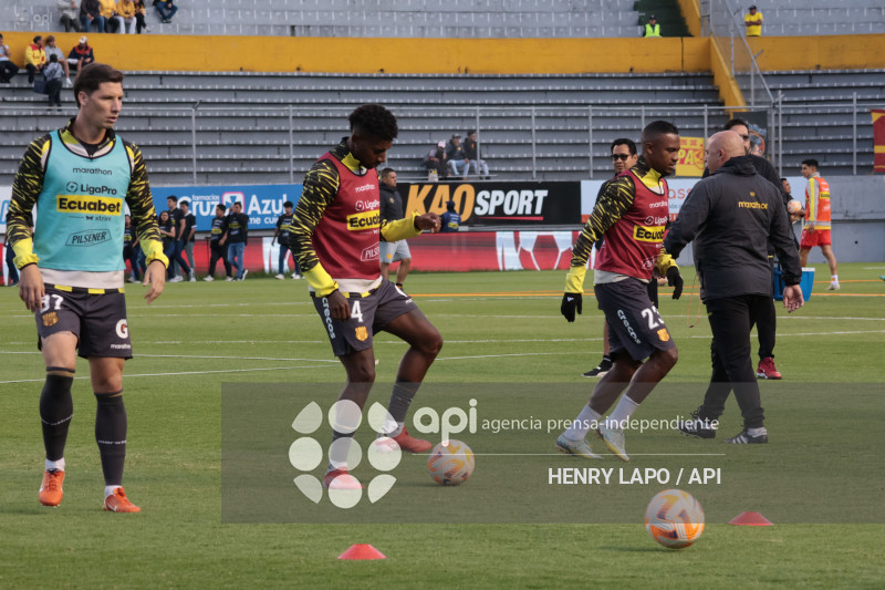 FBL LIGAPRO AUCAS VS BARCELONA