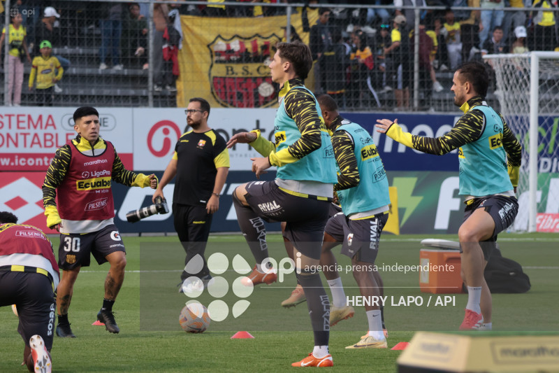 FBL LIGAPRO AUCAS VS BARCELONA