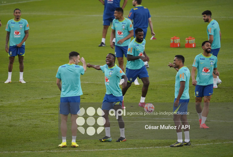 GYE-ENTRENAMIENTO BRASIL