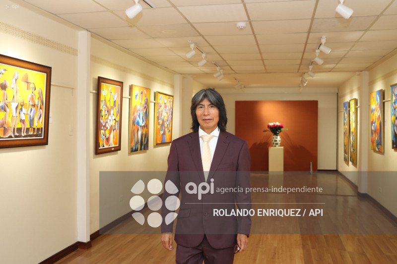 EXPOSICION PICTORICA DE OLMEDO QUIMBITA