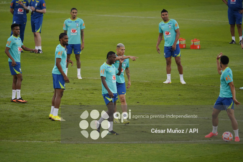GYE-ENTRENAMIENTO BRASIL