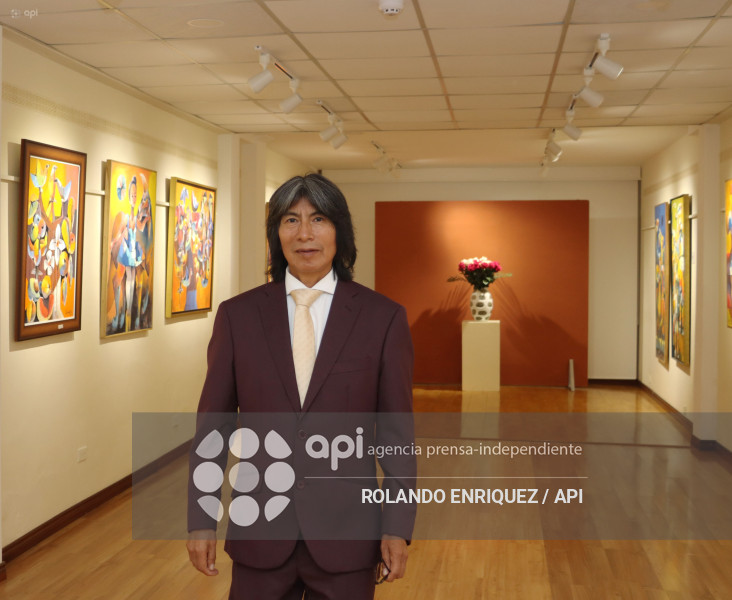 EXPOSICION PICTORICA DE OLMEDO QUIMBITA