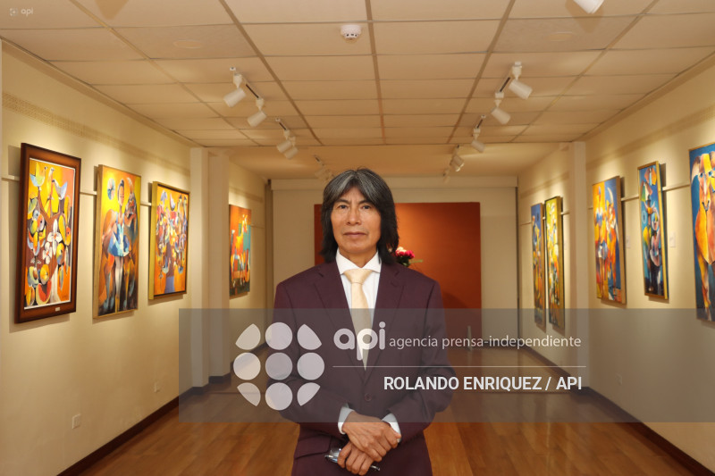 EXPOSICION PICTORICA DE OLMEDO QUIMBITA