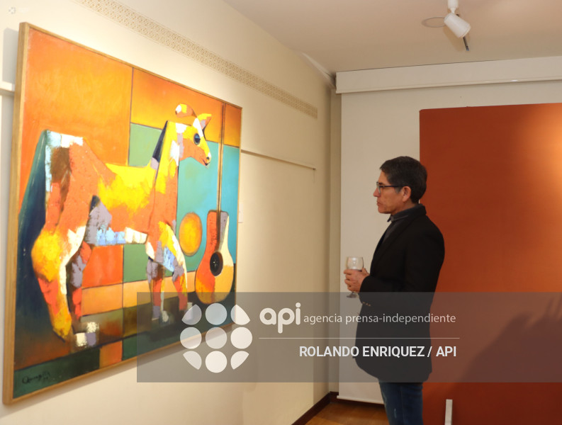 EXPOSICION PICTORICA DE OLMEDO QUIMBITA