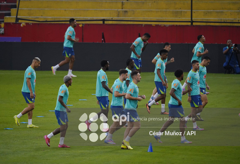 GYE-ENTRENAMIENTO BRASIL