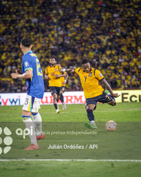 FBL-ELIMINATORIAS-ECUADOR-BRASIL