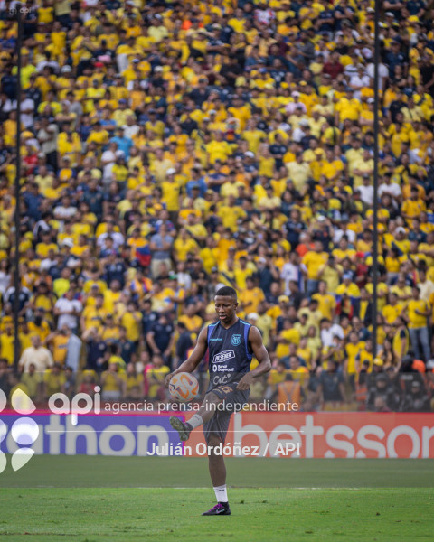 FBL-ELIMINATORIAS-ECUADOR-BRASIL