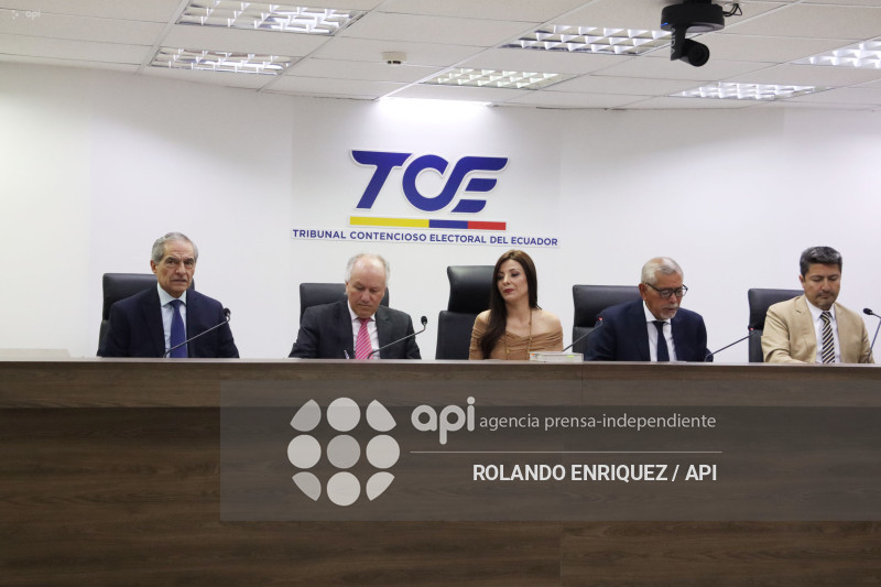PLENO TRIBUNAL CONTENCIOSO ELECTORAL