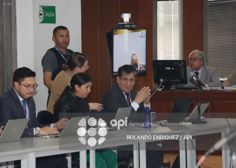 CASO VIDRIO LIBRE  ABOGADOS JORGE GLAS