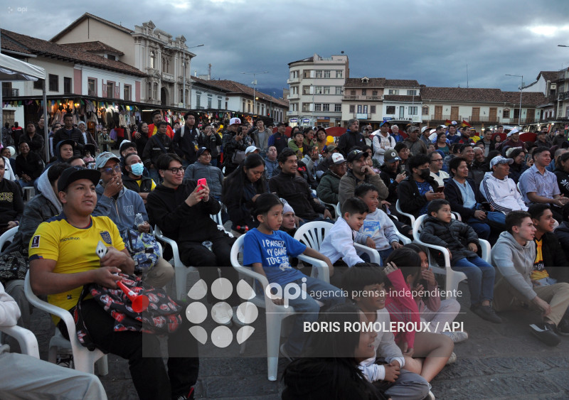 CUENCA-ECUADOR-BRASIL-HINCHAS