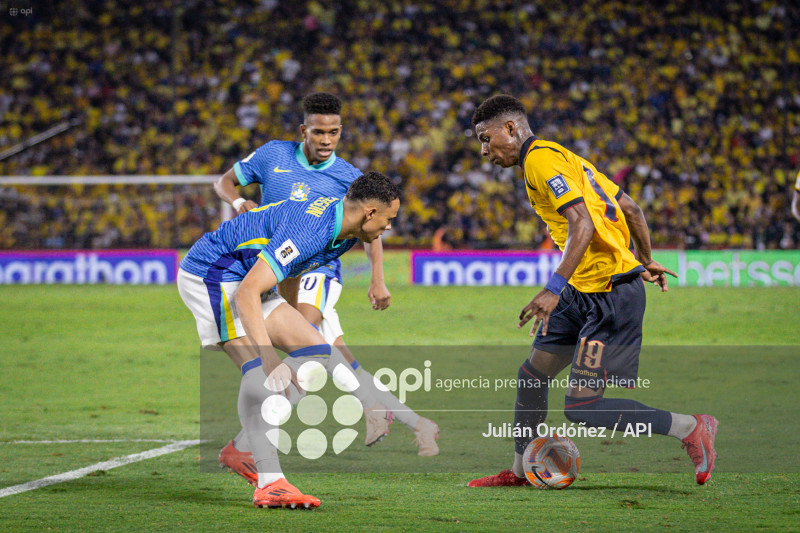FBL-ELIMINATORIAS-ECUADOR-BRASIL