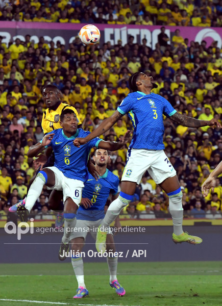 FBL-ELIMINATORIAS-ECUADOR-BRASIL