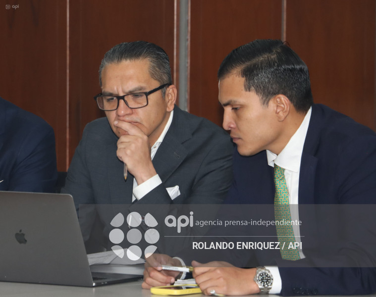 CASO VIDRIO LIBRE  ABOGADOS JORGE GLAS