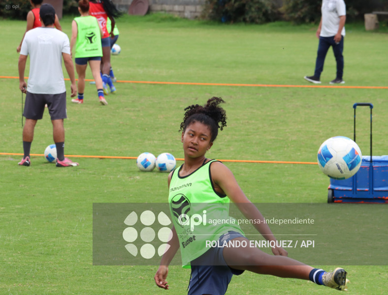 FBL SUPERLIGA FEMENINA CATOLICA VS LEONES DEL NORTE
