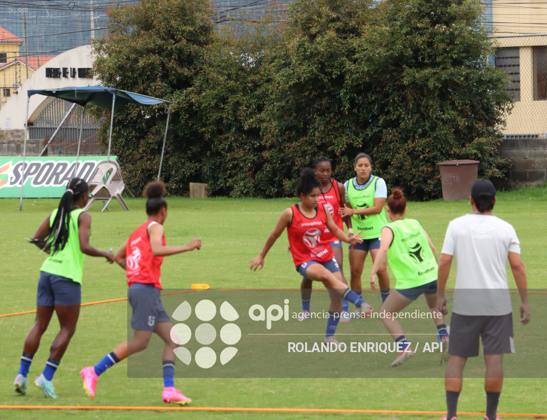 FBL SUPERLIGA FEMENINA CATOLICA VS LEONES DEL NORTE