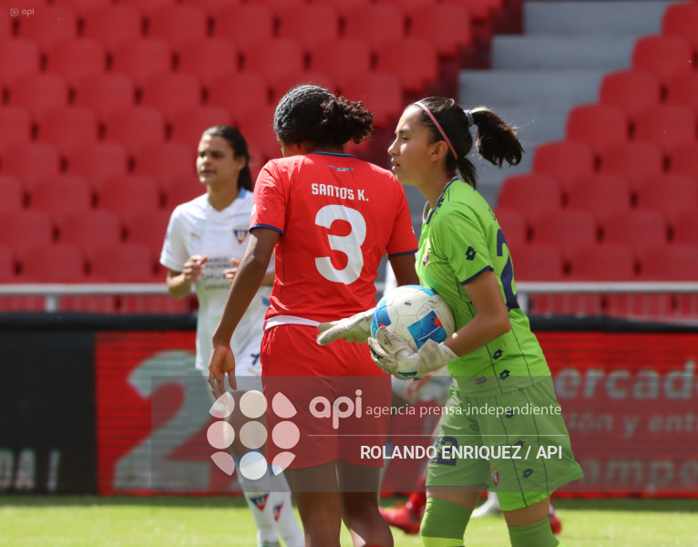 FBL SUPERLIGA FEMENINA LDU QUITO VS NACIONAL