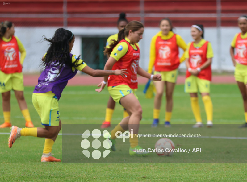 FBL-SUPERLIGA-DEPORTIVO IBARRA-ESPUCE