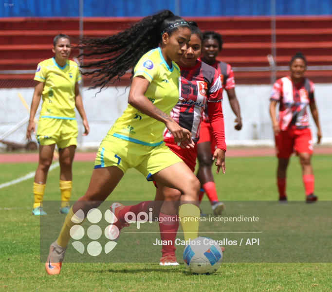 FBL-SUPERLIGA-DEPORTIVO IBARRA-ESPUCE