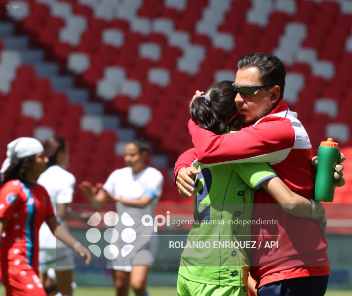 FBL SUPERLIGA FEMENINA LDU QUITO VS NACIONAL