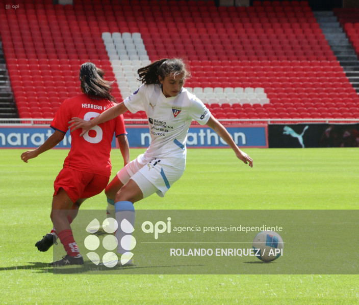FBL SUPERLIGA FEMENINA LDU QUITO VS NACIONAL