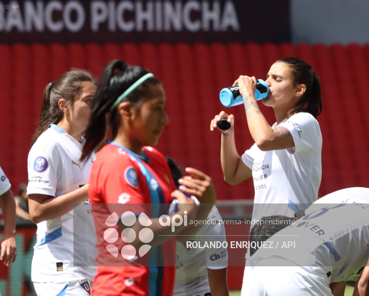 FBL SUPERLIGA FEMENINA LDU QUITO VS NACIONAL