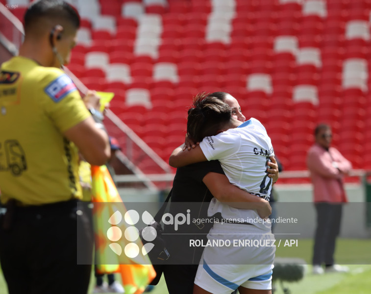 FBL SUPERLIGA FEMENINA LDU QUITO VS NACIONAL