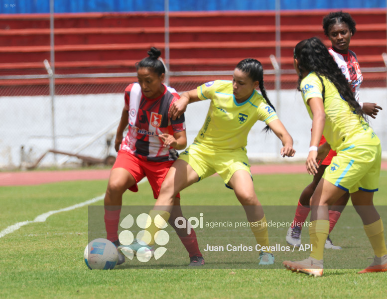 FBL-SUPERLIGA-DEPORTIVO IBARRA-ESPUCE