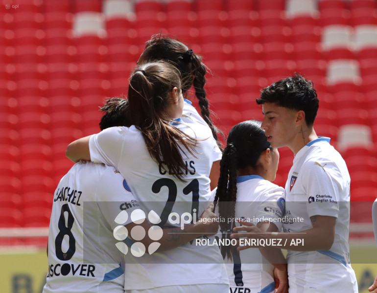 FBL SUPERLIGA FEMENINA LDU QUITO VS NACIONAL