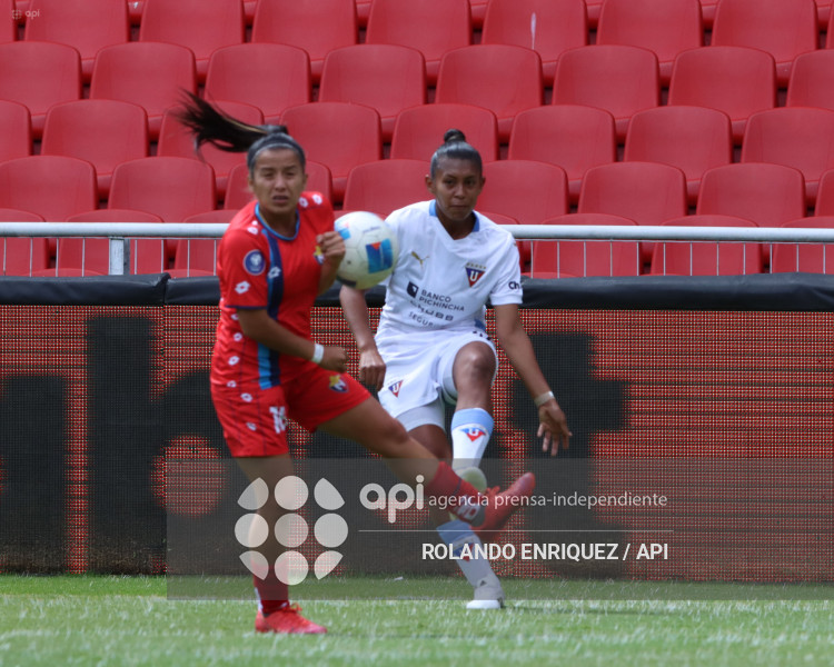 FBL SUPERLIGA FEMENINA LDU QUITO VS NACIONAL
