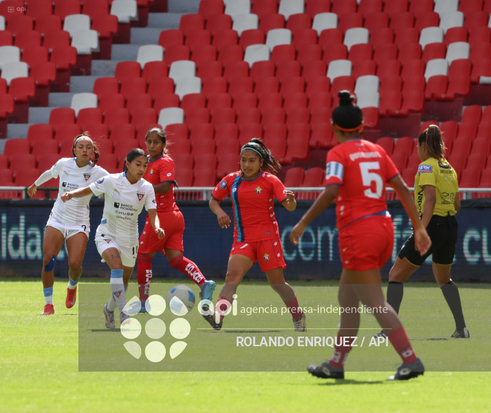 FBL SUPERLIGA FEMENINA LDU QUITO VS NACIONAL