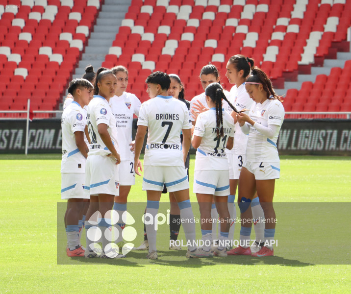 FBL SUPERLIGA FEMENINA LDU QUITO VS NACIONAL