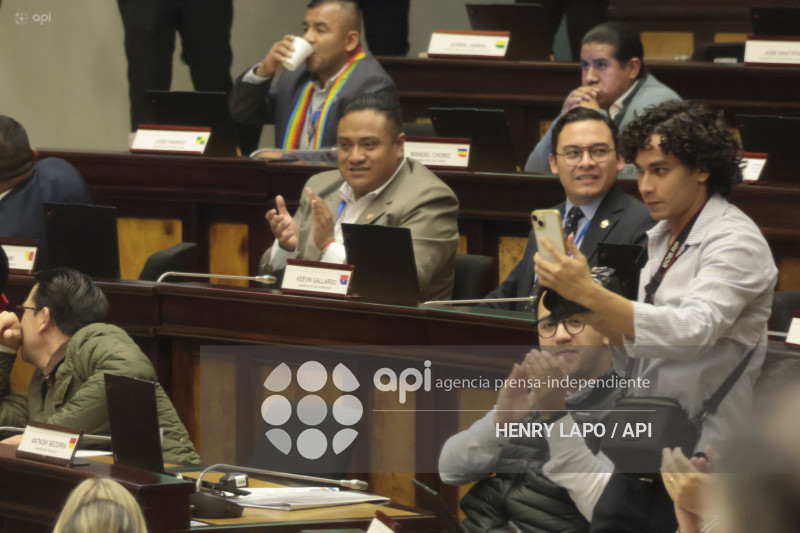 ASAMBLEA SESION LEY INTELIGENCIA