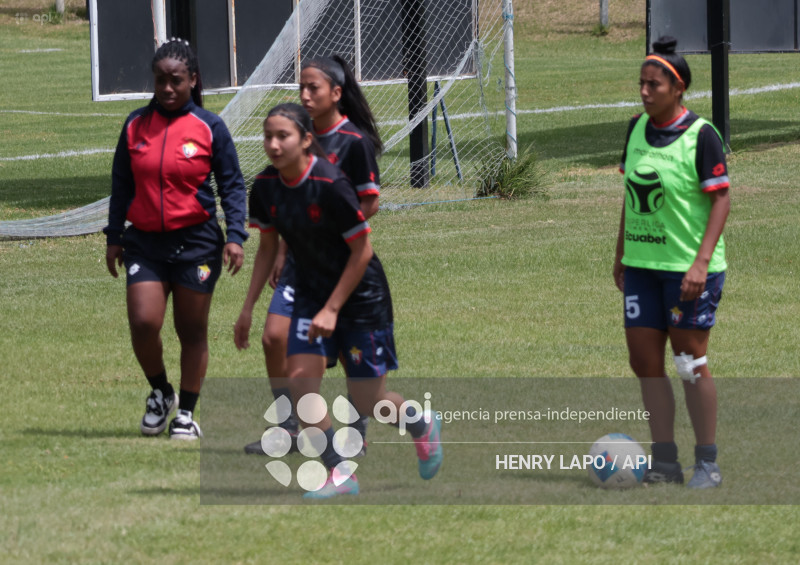 FBL SUPERLIGA FEMENINA EL NACIONAL VS MACARA