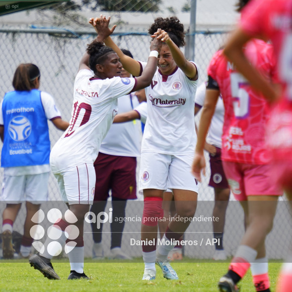 FBL FEMENINA NANAS VINO TINTO