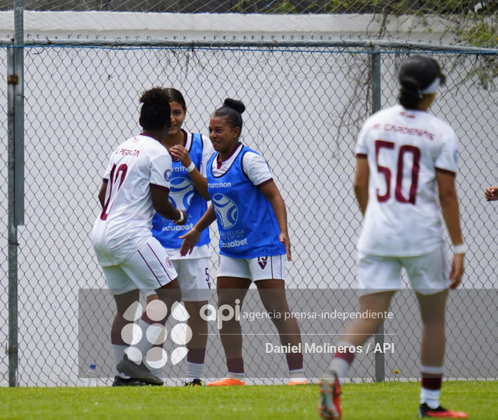 FBL FEMENINA NANAS VINO TINTO